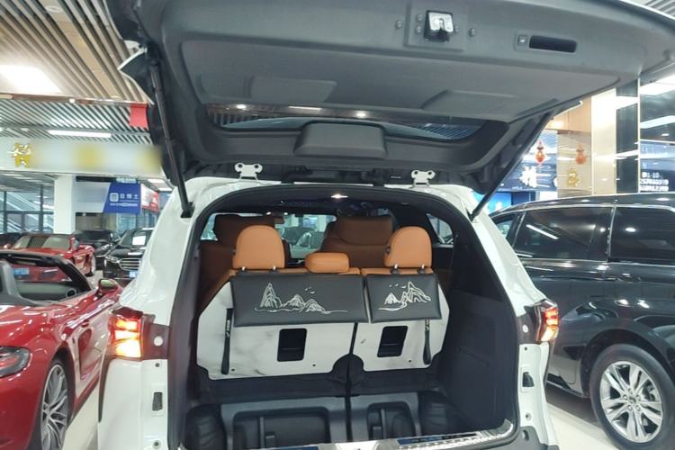 Used Toyota SIENNA 2023 2.5L Hybrid Comfort Edition Trunk