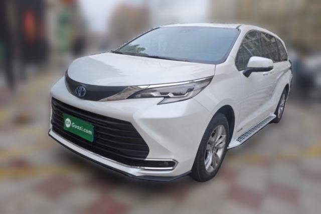 Used Toyota SIENNA 2023 2.5L Hybrid Comfort Edition