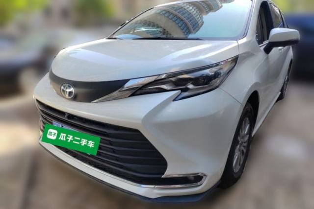 Used Toyota SIENNA 2023 2.5L Hybrid Comfort Edition