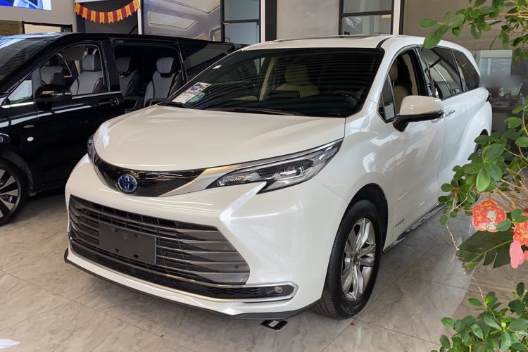 Used Toyota SIENNA 2023 2.5L Hybrid Luxury Edition Guazi used car, China used car export, Used car for sale, Used  cars, Cheapest cars for sale