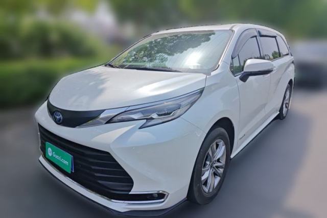 Used Toyota SIENNA 2023 2.5L Hybrid Comfort Edition