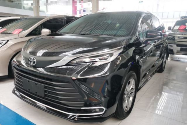 Used Toyota SIENNA 2024 2.5L Hybrid Comfort Edition