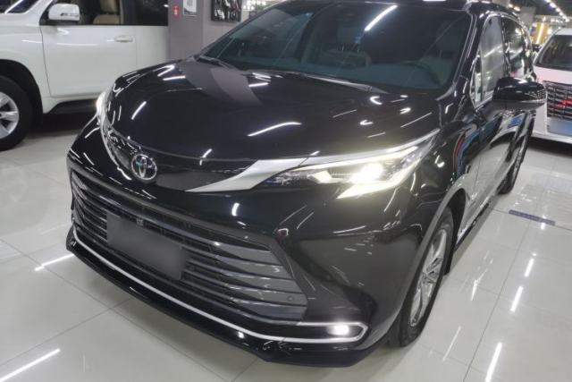 Used Toyota SIENNA 2024 2.5L Hybrid Four-Wheel Drive Prestige Edition