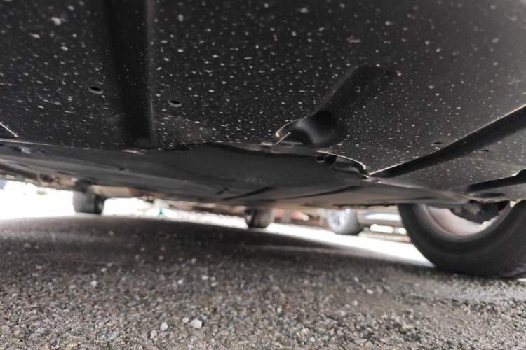 Used Toyota SIENNA 2024 2.5L Hybrid Comfort Edition Chassis Front