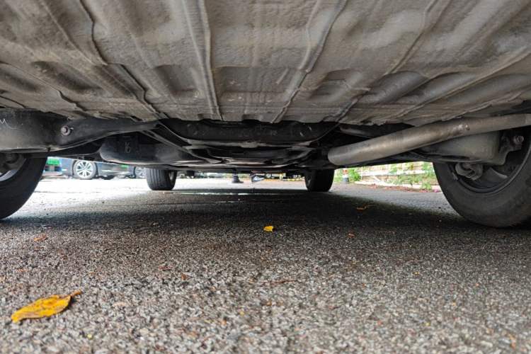 Used Toyota SIENNA 2024 2.5L Hybrid Comfort Edition Chassis Rear