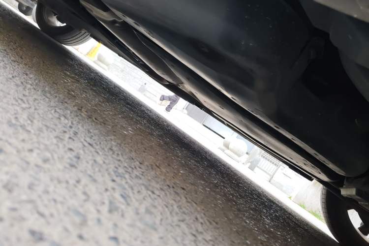 Used Toyota SIENNA 2024 2.5L Hybrid Prestige Deluxe Edition Chassis Rear Left