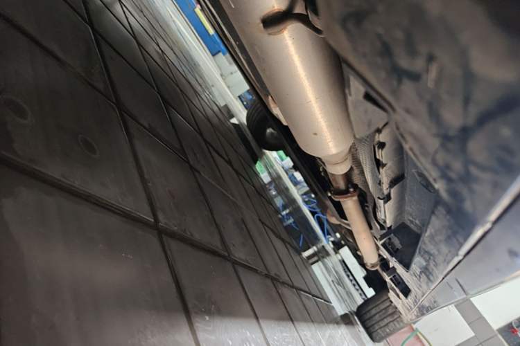 Used Toyota SIENNA 2024 2.5L Hybrid Prestige Deluxe Edition Chassis Rear Right