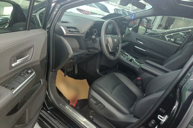 Used Toyota SIENNA 2024 2.5L Hybrid Four-Wheel Drive Prestige Edition Driver Seat