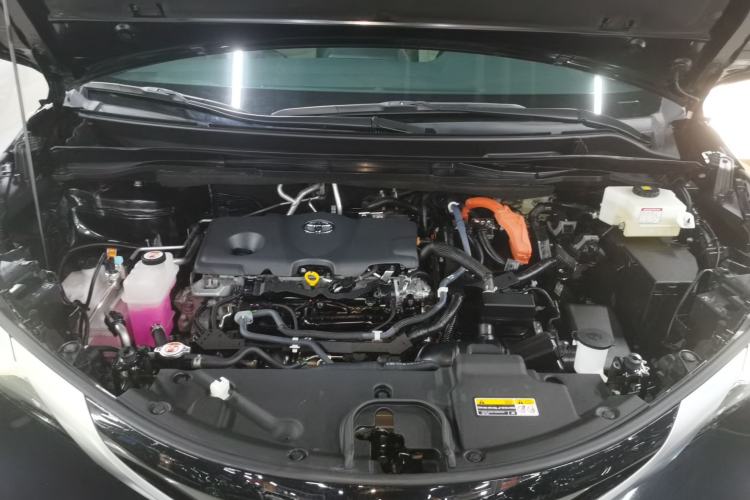 Used Toyota SIENNA 2024 2.5L Hybrid Four-Wheel Drive Prestige Edition Engine Bay