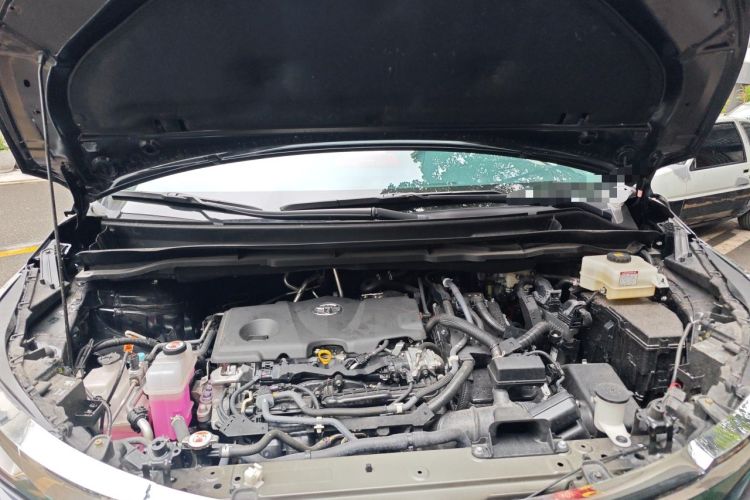 Used Toyota SIENNA 2024 2.5L Hybrid Comfort Edition Engine Bay