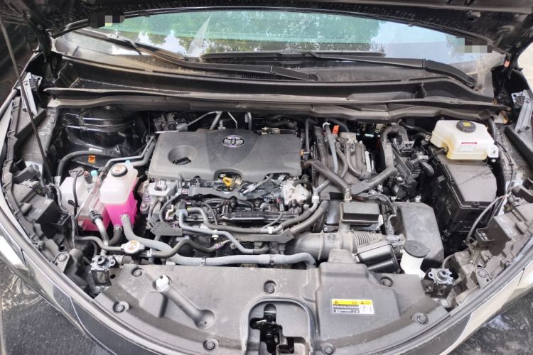 Used Toyota SIENNA 2024 2.5L Hybrid Comfort Edition Engine Bay