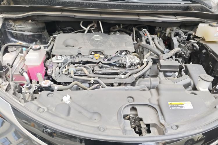 Used Toyota SIENNA 2024 2.5L Hybrid Prestige Deluxe Edition Engine Bay