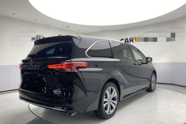 Used Toyota SIENNA 2024 2.5L Hybrid Prestige Deluxe Edition Exterior 1