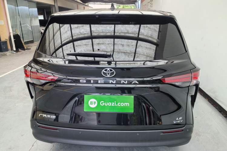 Used Toyota SIENNA 2024 2.5L Hybrid Comfort Edition Exterior 10
