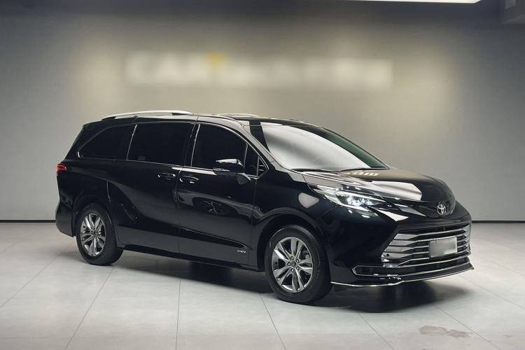 Used Toyota SIENNA 2024 2.5L Hybrid Comfort Edition Exterior 2