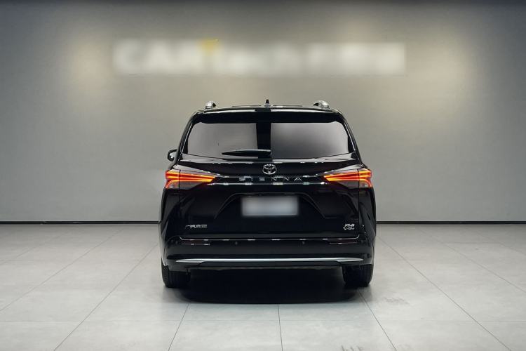 Used Toyota SIENNA 2024 2.5L Hybrid Comfort Edition Exterior 6