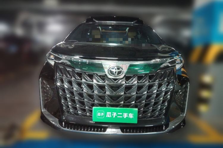 Used Toyota SIENNA 2024 2.5L Hybrid Four-Wheel Drive Prestige Edition Front