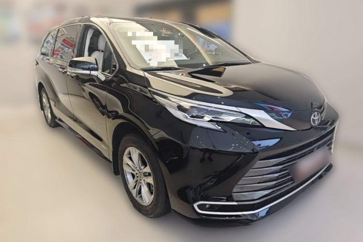 Used Toyota SIENNA 2024 2.5L Hybrid Four-Wheel Drive Prestige Edition Front Right 45 Deg