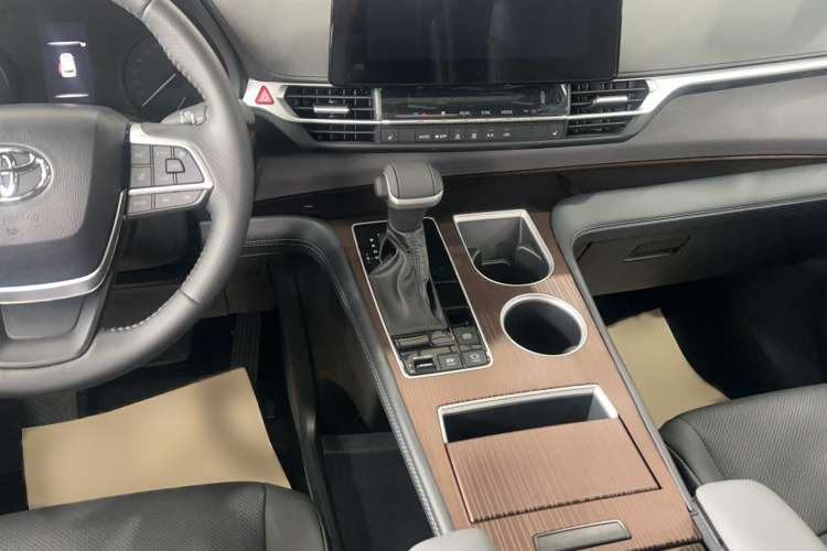 Used Toyota SIENNA 2024 2.5L Hybrid Four-Wheel Drive Luxury Edition Gear Lever