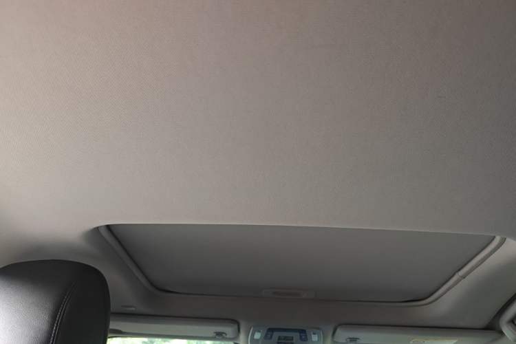 Used Toyota SIENNA 2024 2.5L Hybrid Comfort Edition Headliner