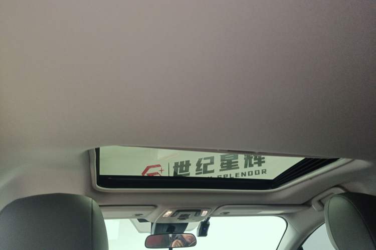 Used Toyota SIENNA 2024 2.5L Hybrid Comfort Edition Headliner