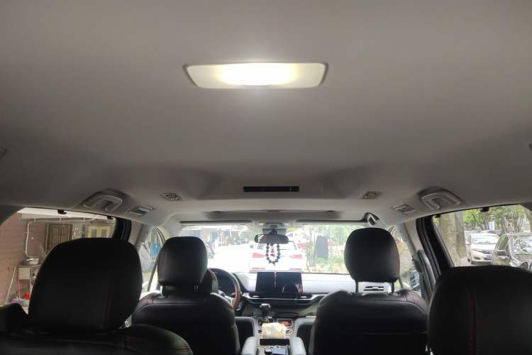 Used Toyota SIENNA 2024 2.5L Hybrid Comfort Edition Headliner