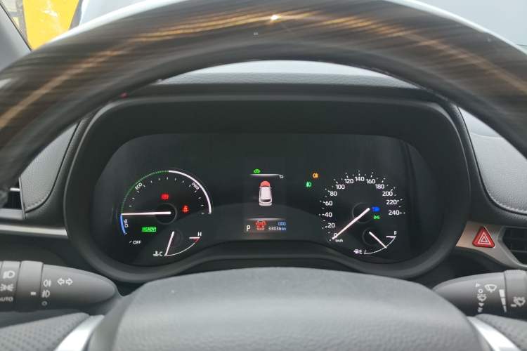 Used Toyota SIENNA 2024 2.5L Hybrid Luxury Edition Instrument Cluster