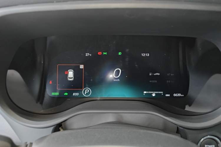 Used Toyota SIENNA 2024 2.5L Hybrid Platinum Edition Instrument Cluster