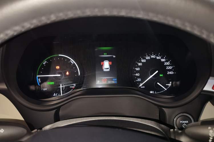 Used Toyota SIENNA 2024 2.5L Hybrid Luxury Edition Instrument Cluster