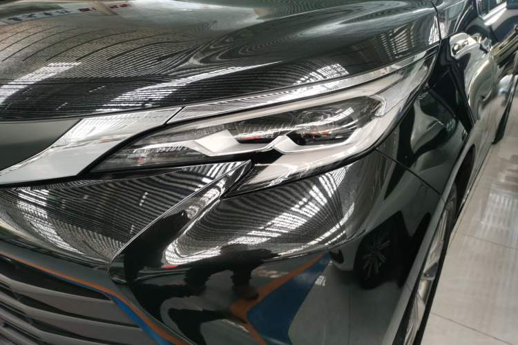Used Toyota SIENNA 2024 2.5L Hybrid Comfort Edition Left Front Headlight