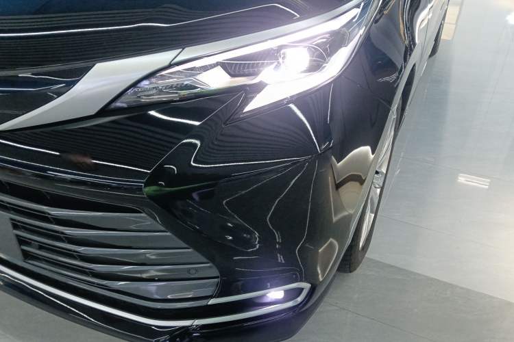 Used Toyota SIENNA 2024 2.5L Hybrid Prestige Deluxe Edition Left Front Headlight