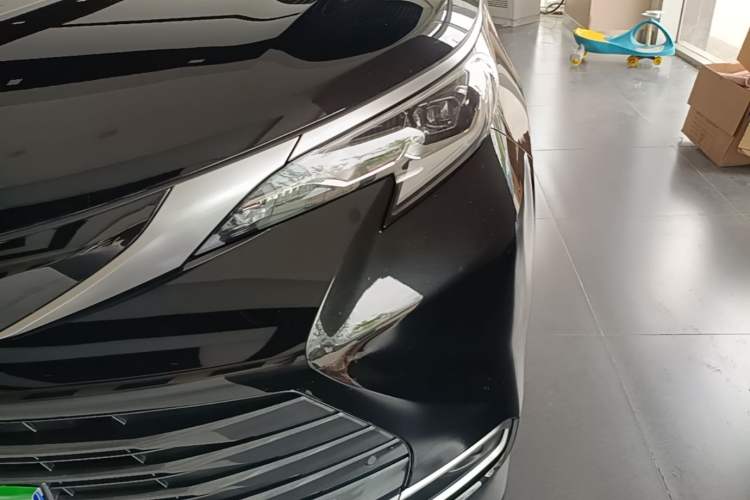 Used Toyota SIENNA 2024 2.5L Hybrid Four-Wheel Drive Prestige Edition Left Front Headlight
