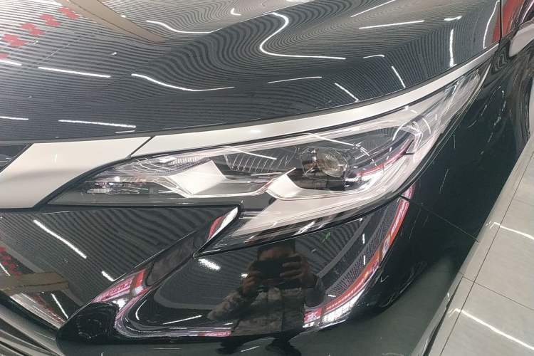 Used Toyota SIENNA 2024 2.5L Hybrid Prestige Deluxe Edition Left Front Headlight