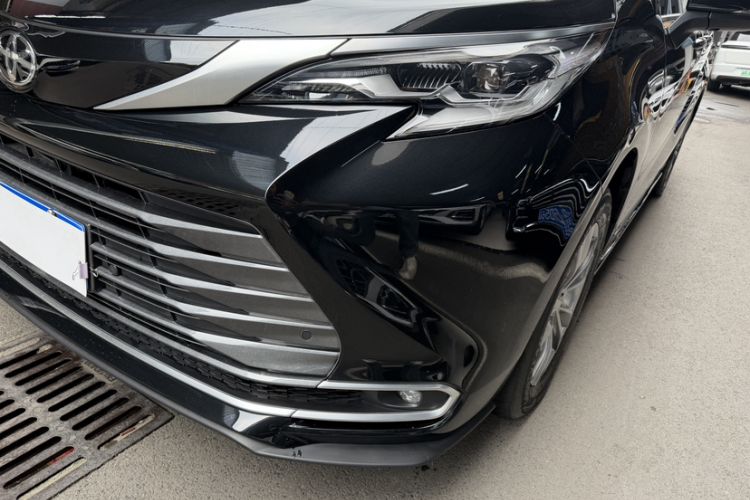 Used Toyota SIENNA 2024 2.5L Hybrid Luxury Edition Left Front Headlight
