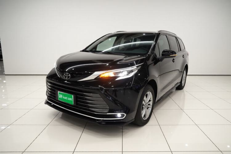 Ojetý Toyota SIENNA 2024 2.5L Hybrid Four-Wheel Drive Prestige Edition Guazi used car, China used car export, Used car for sale, Used  cars, Cheapest cars for sale