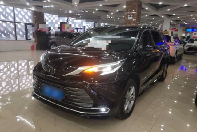 Used Toyota SIENNA 2024 2.5L Hybrid Four-Wheel Drive Prestige Edition