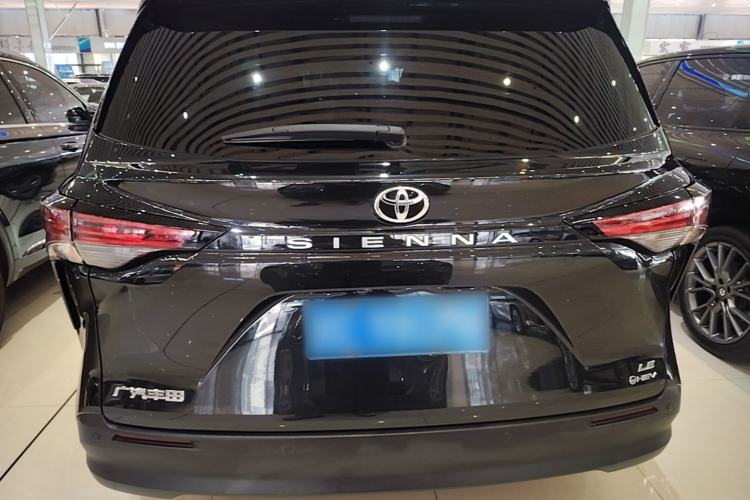 Used Toyota SIENNA 2024 2.5L Hybrid Comfort Edition Rear