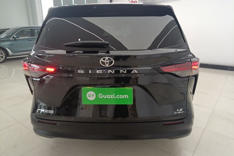 Used Toyota SIENNA 2024 2.5L Hybrid Comfort Edition Rear