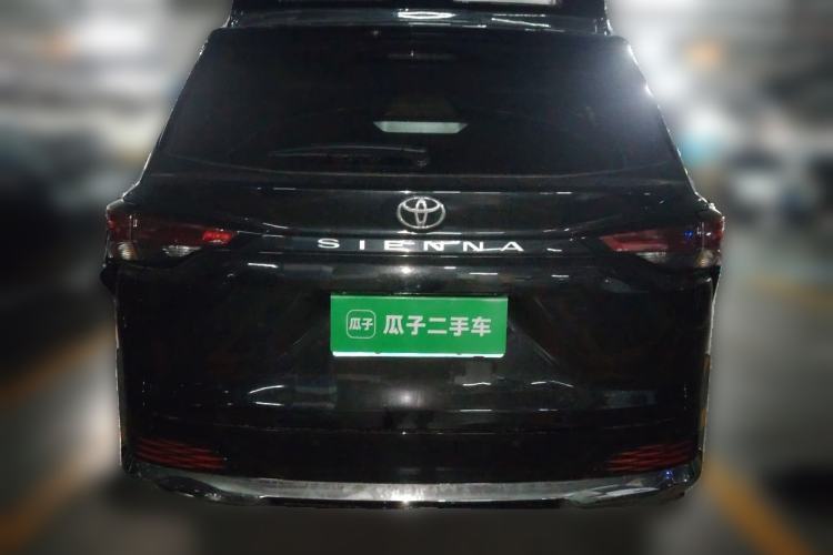 Used Toyota SIENNA 2024 2.5L Hybrid Four-Wheel Drive Prestige Edition Rear