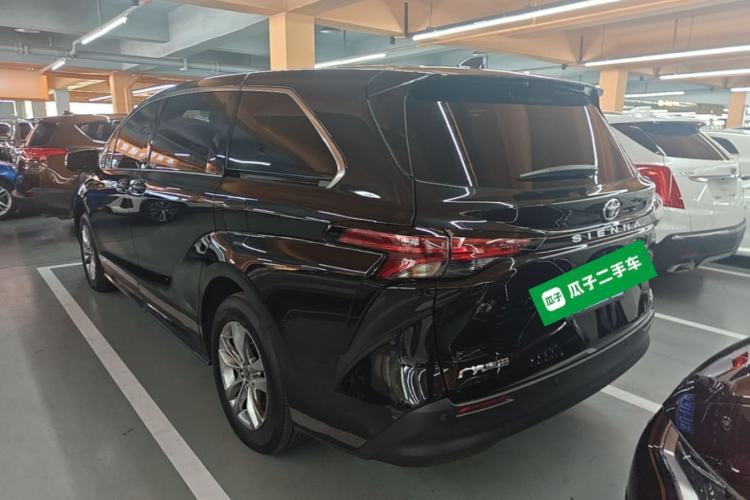 Used Toyota SIENNA 2024 2.5L Hybrid Comfort Edition Rear Left 45 Deg