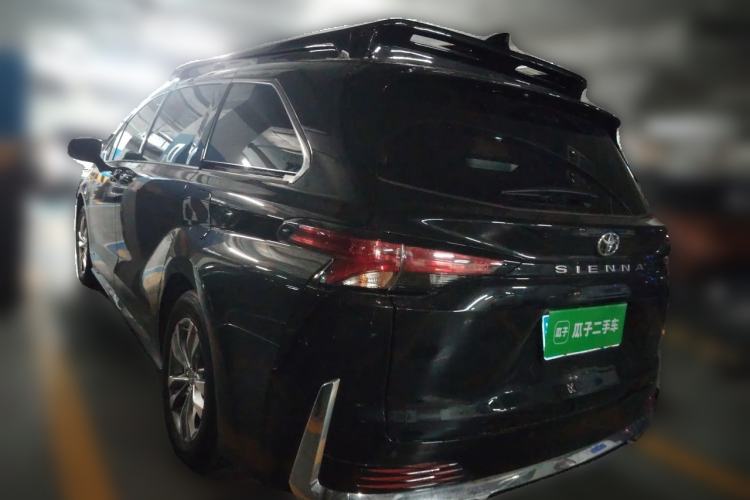 Used Toyota SIENNA 2024 2.5L Hybrid Four-Wheel Drive Prestige Edition Rear Left 45 Deg