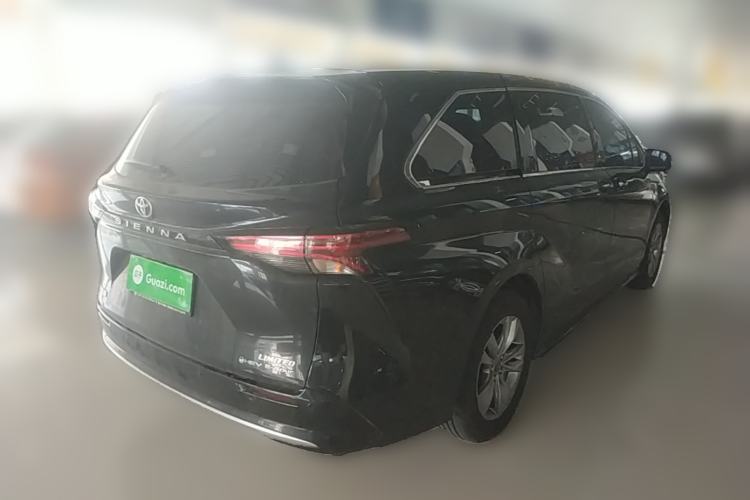 Used Toyota SIENNA 2024 2.5L Hybrid Four-Wheel Drive Prestige Edition Rear Right 45 Deg