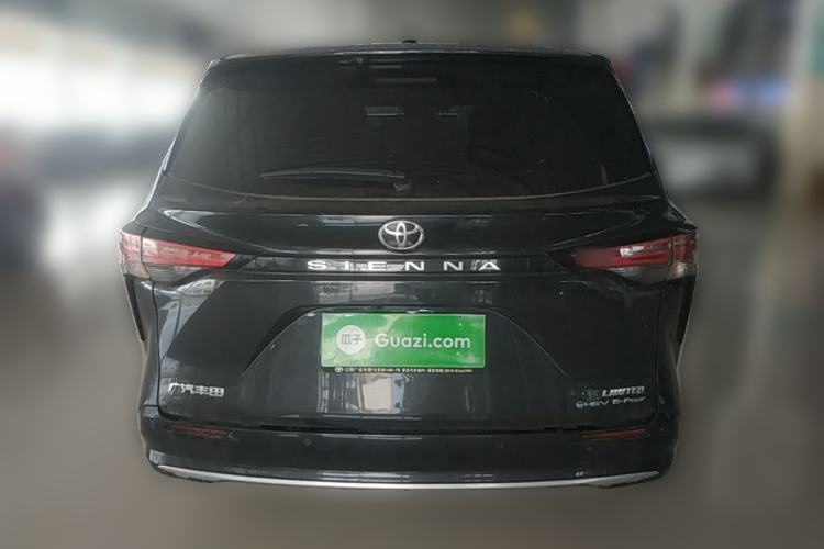 Used Toyota SIENNA 2024 2.5L Hybrid Four-Wheel Drive Prestige Edition Rear
