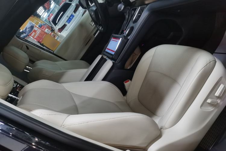 Used Toyota SIENNA 2024 2.5L Hybrid Four-Wheel Drive Prestige Edition Right Front Seat