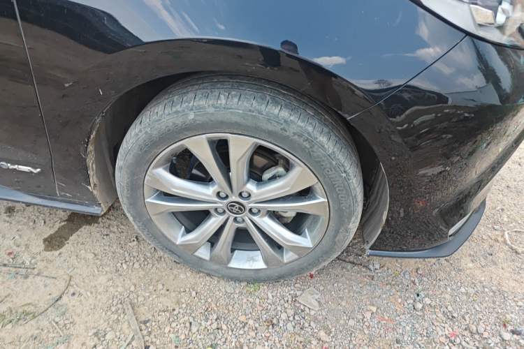Used Toyota SIENNA 2024 2.5L Hybrid Luxury Edition Right Front Wheel Hub