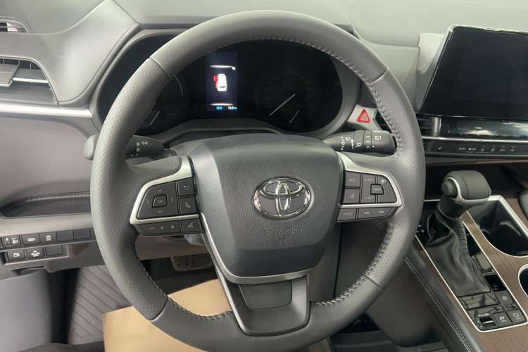 Used Toyota SIENNA 2024 2.5L Hybrid Four-Wheel Drive Luxury Edition Steering Wheel