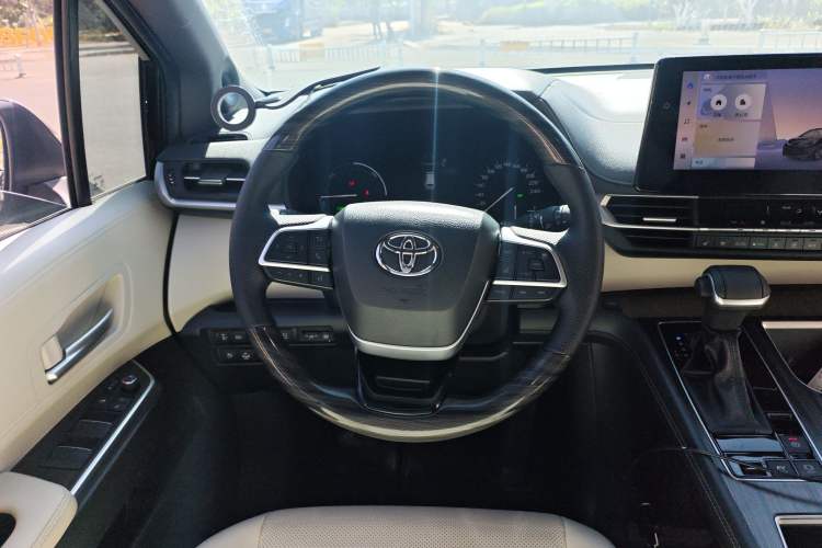 Used Toyota SIENNA 2024 2.5L Hybrid Four-Wheel Drive Prestige Edition Steering Wheel