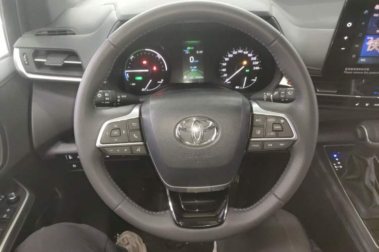 Used Toyota SIENNA 2024 2.5L Hybrid Four-Wheel Drive Prestige Edition Steering Wheel