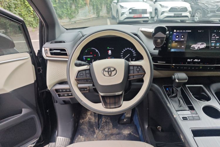 Used Toyota SIENNA 2024 2.5L Hybrid Four-Wheel Drive Prestige Edition Steering Wheel