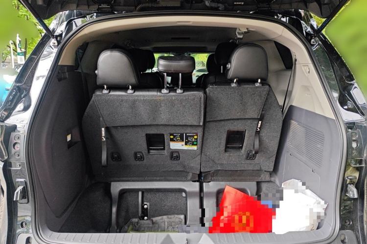 Used Toyota SIENNA 2024 2.5L Hybrid Comfort Edition Trunk